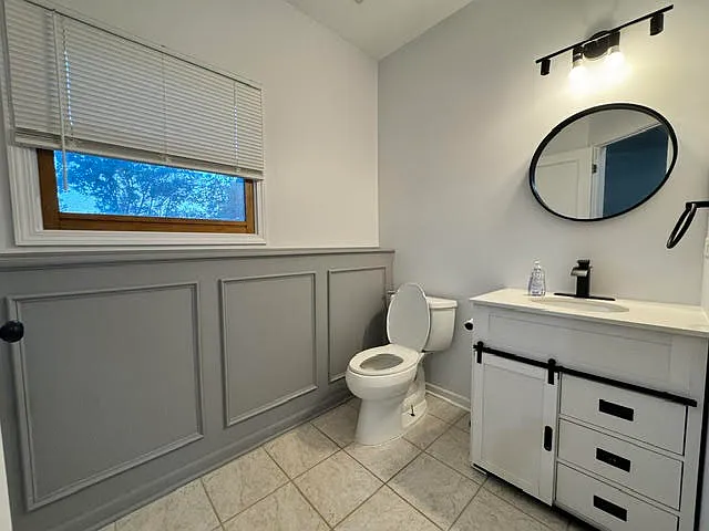 2S151 Avondale Ln — Photo 18