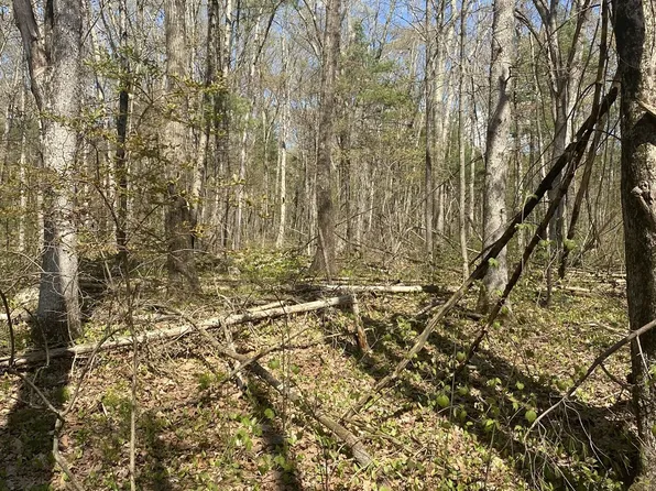 395 Belchertown Rd, Ware, MA 01082