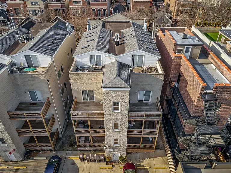 2719 N Wayne Ave — Photo 4