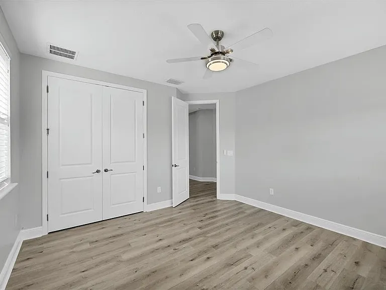 6104 Champions Row St — Photo 35