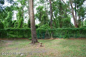 backs up to nature preserve