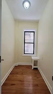 Rented by BRICK & GALO REALTY CORP | media 7