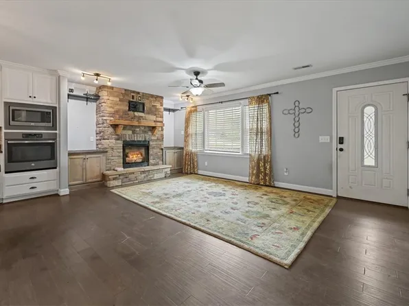 238 Sherwood Dr, Belton, SC 29627