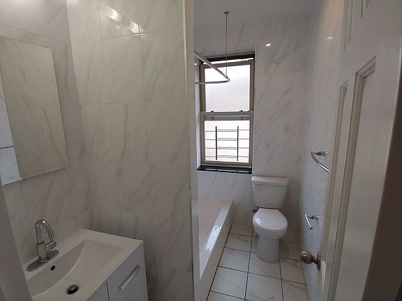 4th image of 48-24 43rd St #6G