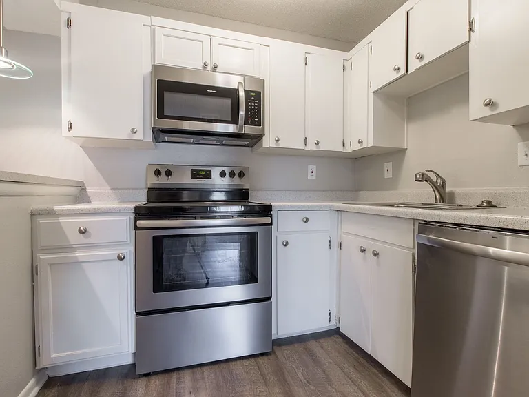 4141 Roanoke Rd — Photo 18