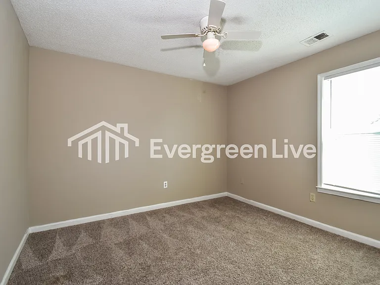 6894 Snyder Rd — Photo 12