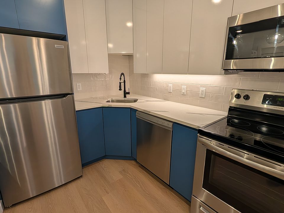 1st image of 55A109 Tunxis Ave #109