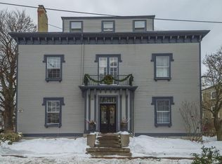 78 Washington Sq APT 4, Salem, MA 01970
