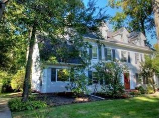 57 Arleigh Rd, Great Neck, NY 11021