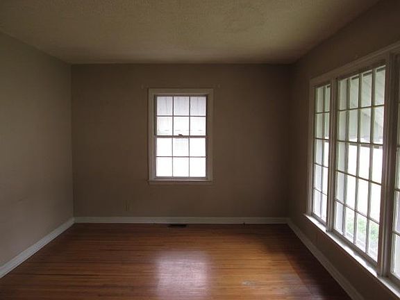 4th image of 5732 Speedway Dr