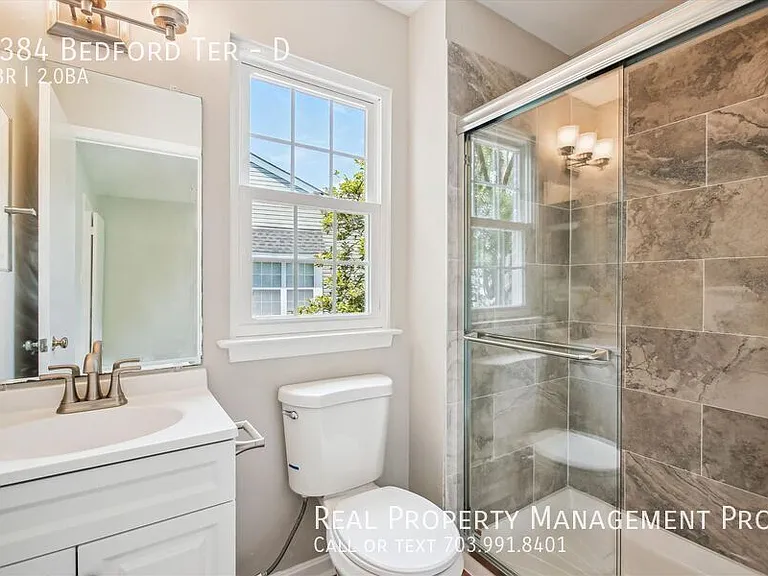 5384 Bedford Ter #D — Photo 17