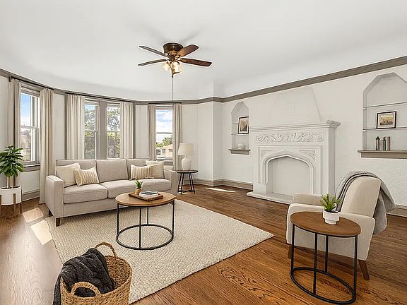 4th image of 5352 W Sunnyside Ave APT 2
