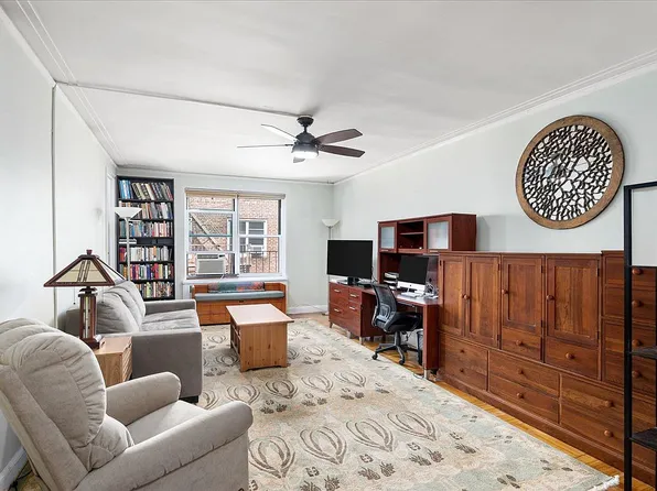 360 Cabrini Blvd APT 5E, Manhattan, NY 10040