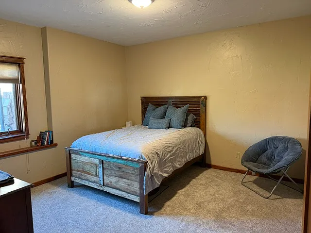 1121 Regency Ct — Photo 14