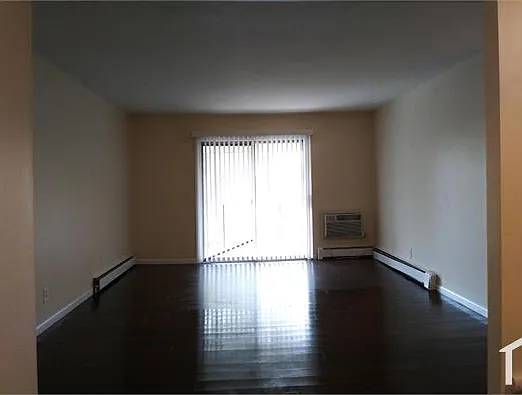 3627 N Rockton Ave #301 — Photo 2