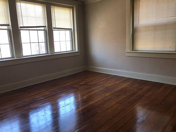 5th image of 915 Spotswood Ave #1