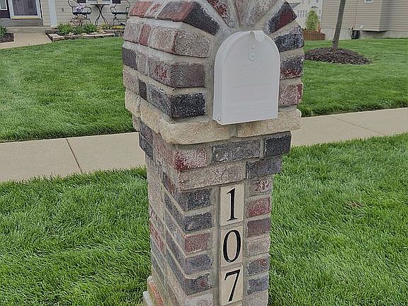 5th image of 1078 Dardenne Woods Dr