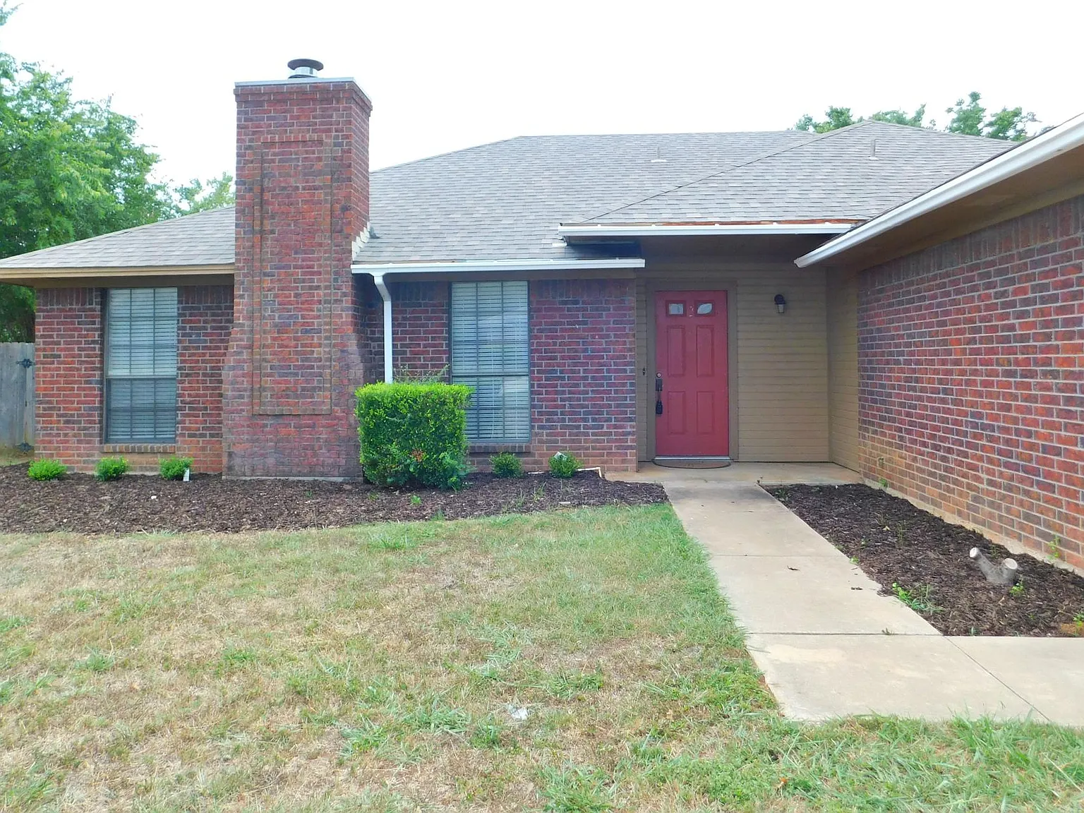 3 bed, 1478 sqft, $1,925 — Photo 3