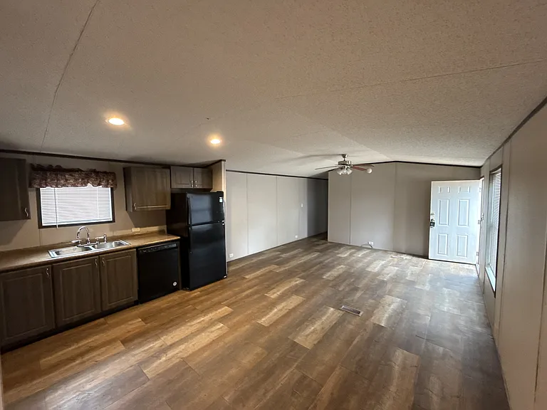Woodward Estates MHC - Rent to Own — Photo 43