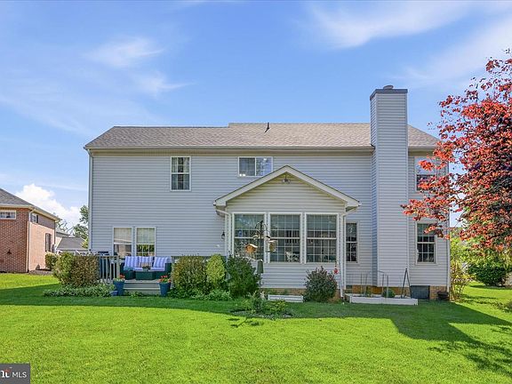 5th image of 3017 Saratoga Dr