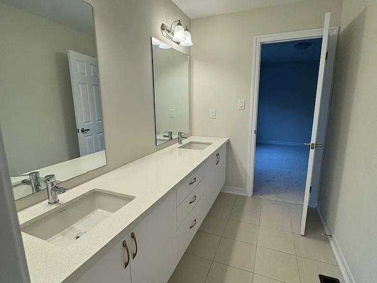 232 Warden St — Photo 34