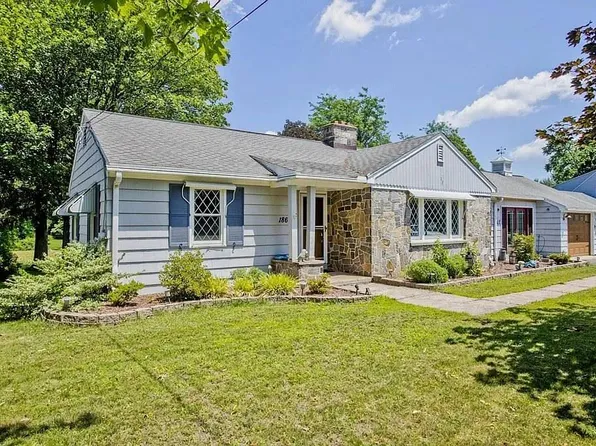 (undisclosed Address), Windsor Locks, CT 06096