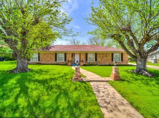 317 Bellvue Dr, Fort Worth, TX 76134