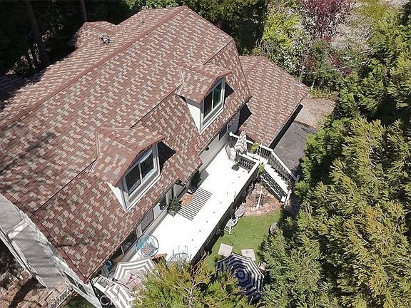 4th image of 220 Oak Dr