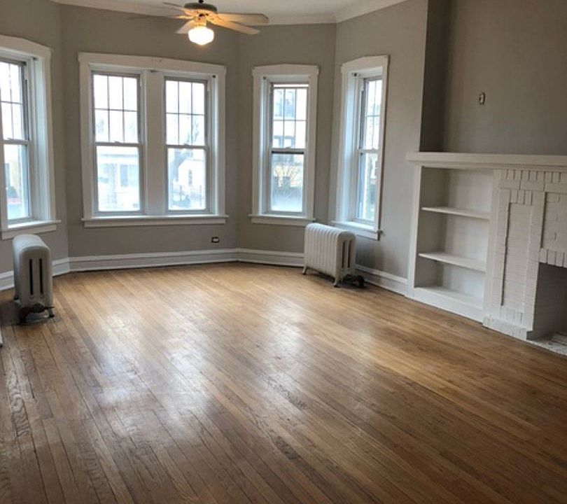 1st image of 1317-19 Brummel Pl #1W