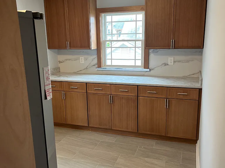 66 Linden St #2 — Photo 2