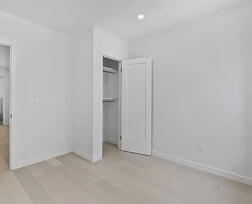 Rented by Monday Morning Management LLC | media 9