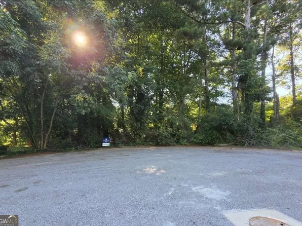 3010 Landmark Dr SE, Conyers, GA 30094
