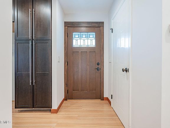 5th image of 6555 Debs Ave