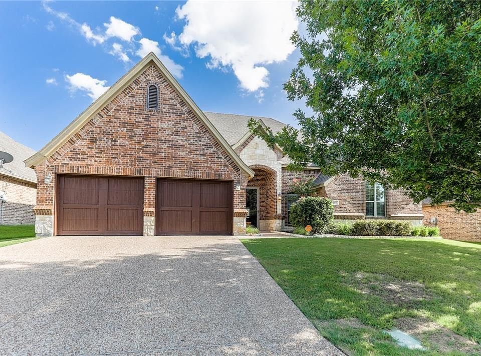 1st image of 197 Winged Foot Dr