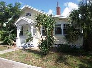 1st image of 410 4th Ave S