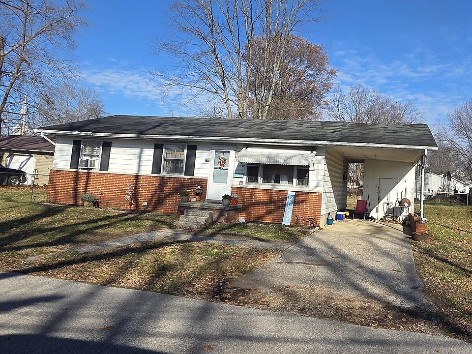 2nd image of 308 E Elm St