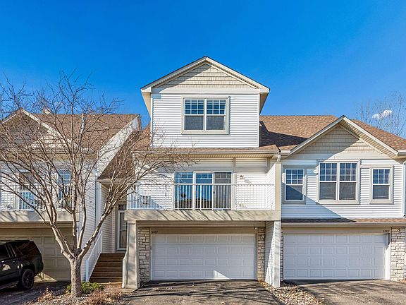 4th image of 3264 Oak View Dr