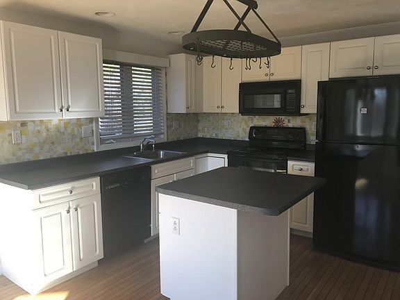 2nd image of 37 Casey Way