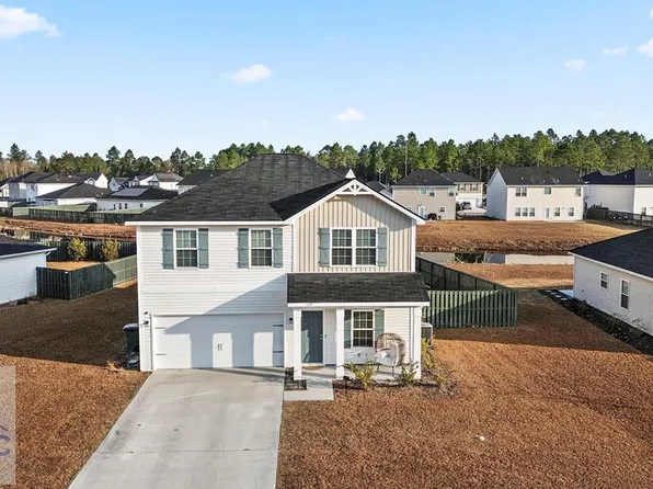 199 Brightleaf Cir, Hinesville, GA 31313