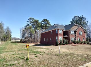 417 Garvey Cir, Columbia, SC 29203