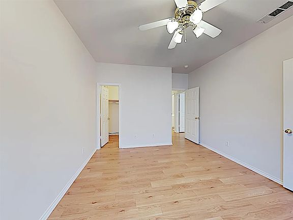 3rd image of 2674 Bull Shoals Dr
