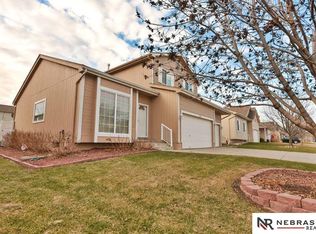 15209 Fowler Ave, Omaha, NE 68116