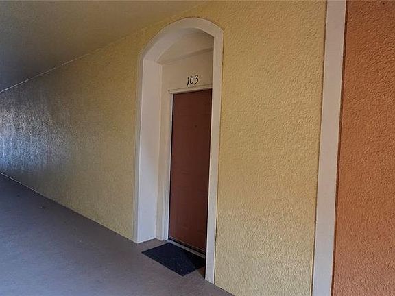 2nd image of 6240 Contessa Dr APT 103