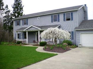 21729 Matthew Ln, Saegertown, PA 16433