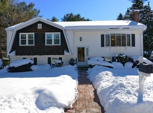 6 Captiva Rd, Walpole, MA 02081