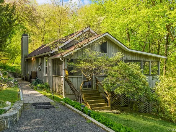 3 Berry Hill, Putnam Valley, NY 10579