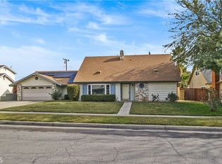 1355 N Primrose Ave, Rialto, CA 92376