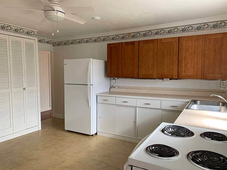 448 Ulupaina St — Photo 8