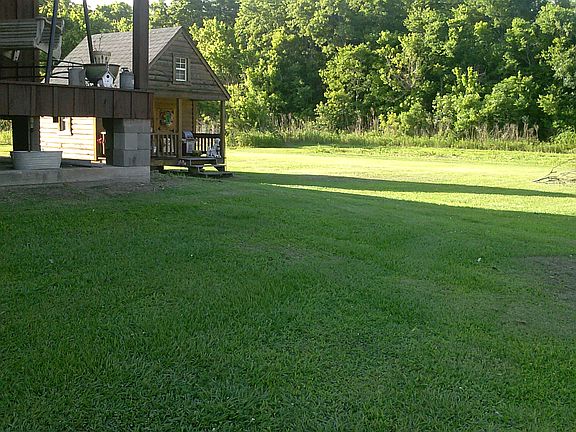 3rd image of 269 Emile Dr