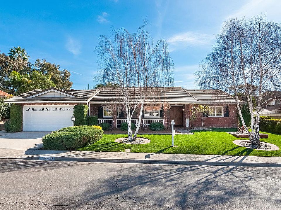1st image of 18029-31 Mirasol Dr